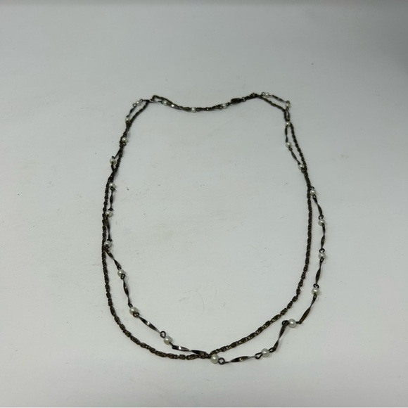 Classic Versatile Long Double Layered Gold Tone Chain with White Faux Pearls 26” - Picture 5 of 7